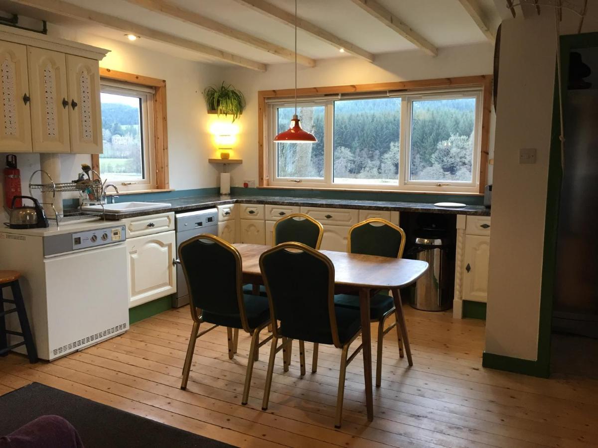 אינברנס Beautiful Highland 1-Bed Cottage מראה חיצוני תמונה