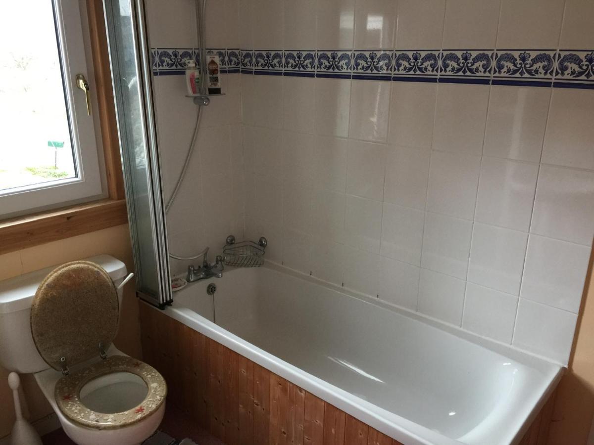 אינברנס Beautiful Highland 1-Bed Cottage מראה חיצוני תמונה